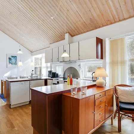 Dorit - 600m From The Sea By Interhome Hasle