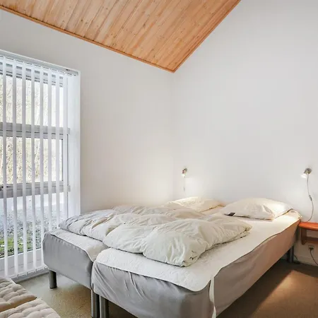 Feriehus Dorit - 600m From The Sea By Interhome